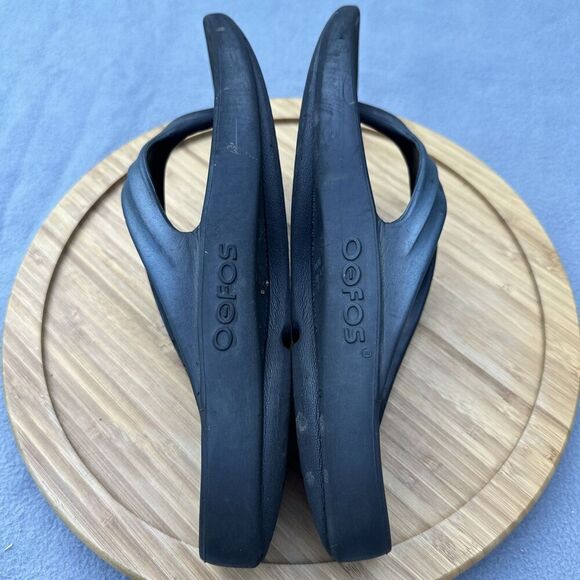 OOFOS Oolala Flip Flop Thong Recovery Sandal Womens Size 11 Black Comfort - Picture 7 of 11